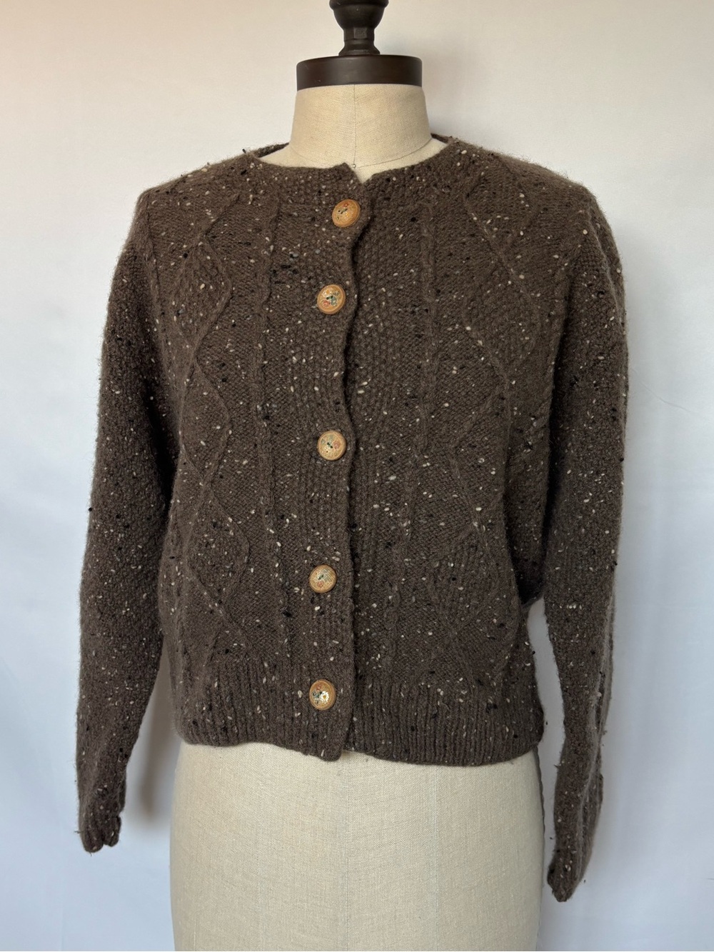 Wool blend speckled knit cardigan with wooden buttons